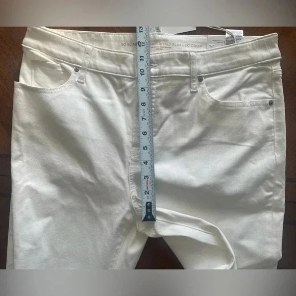 Chico’s So Slimming No Stain Girlfriend Cropped Jeans Alabaster White Sz 12 NEW - Picture 6 of 9